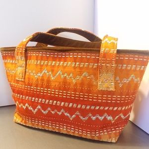 Maxx New York Hand bag